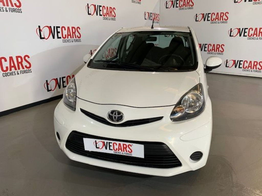 TOYOTA AYGO 5P 70 LIVE de segunda mano