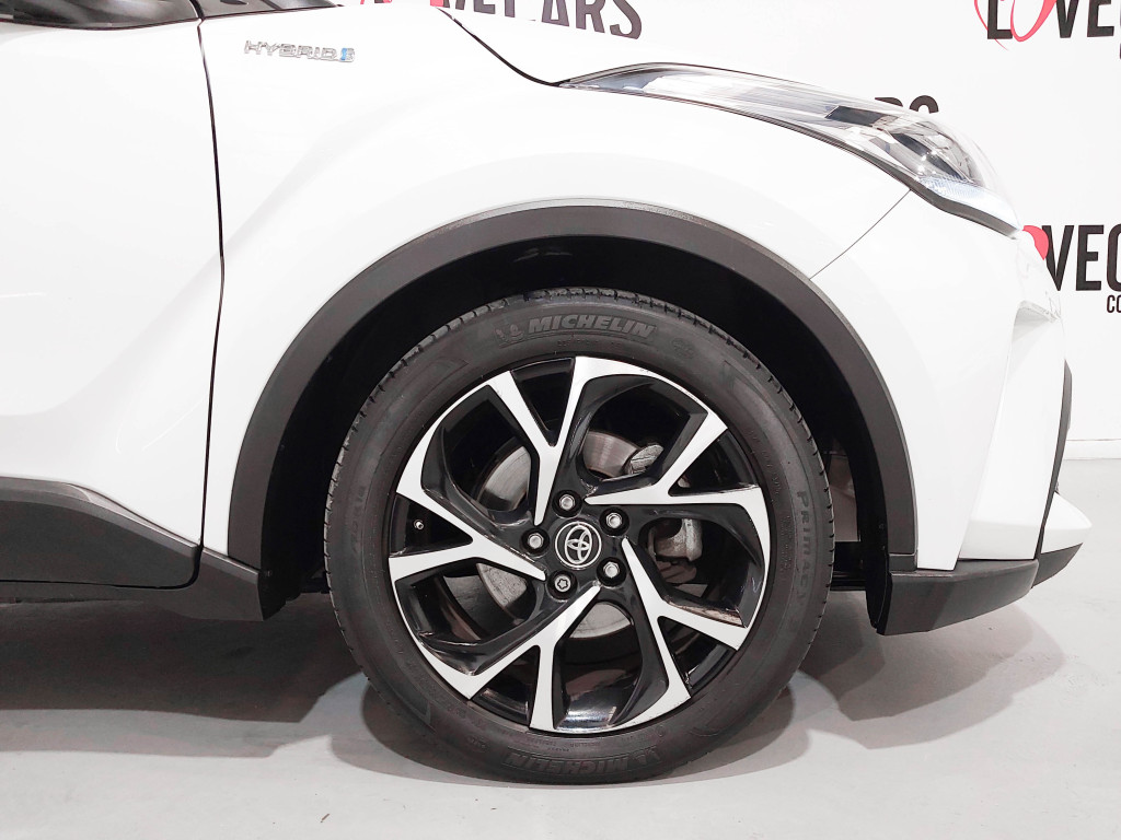 TOYOTA C-HR 1.8 ADVANCED 125 de segunda mano