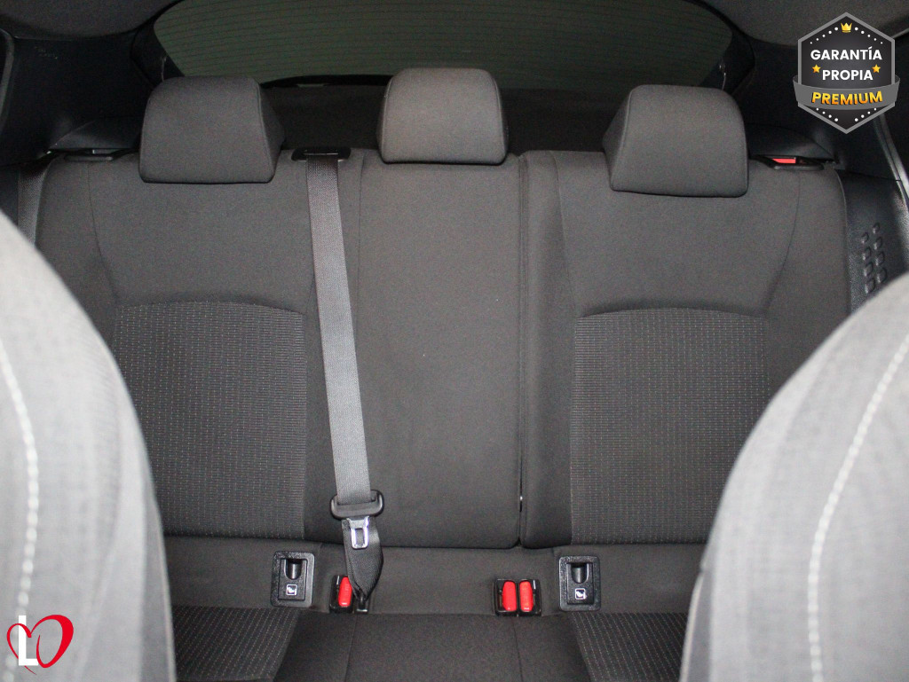 TOYOTA C-HR 1.8 HYBRID ADVANCE 125 de segunda mano
