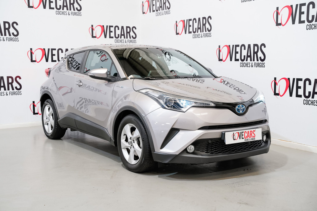 TOYOTA C-HR 1.8 HYBRIDE DYNAMIC 122 de segunda mano