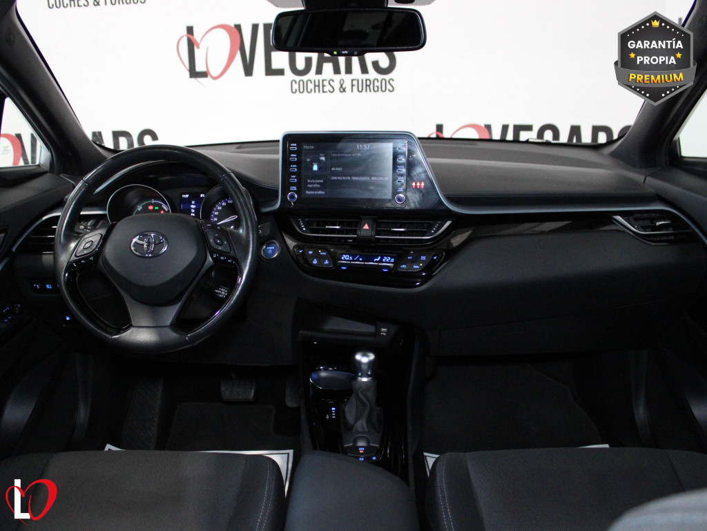 TOYOTA C-HR 2.0 HYBR. TEAM 184 de segunda mano
