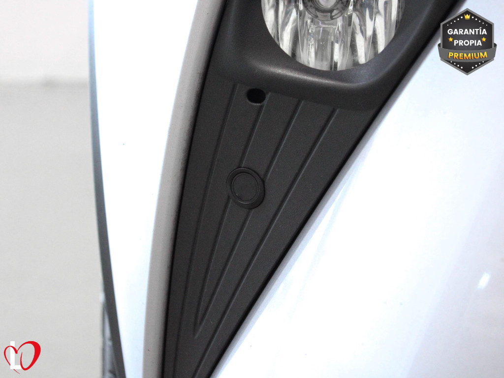 TOYOTA C-HR 2.0 HYBR. TEAM 184 de segunda mano
