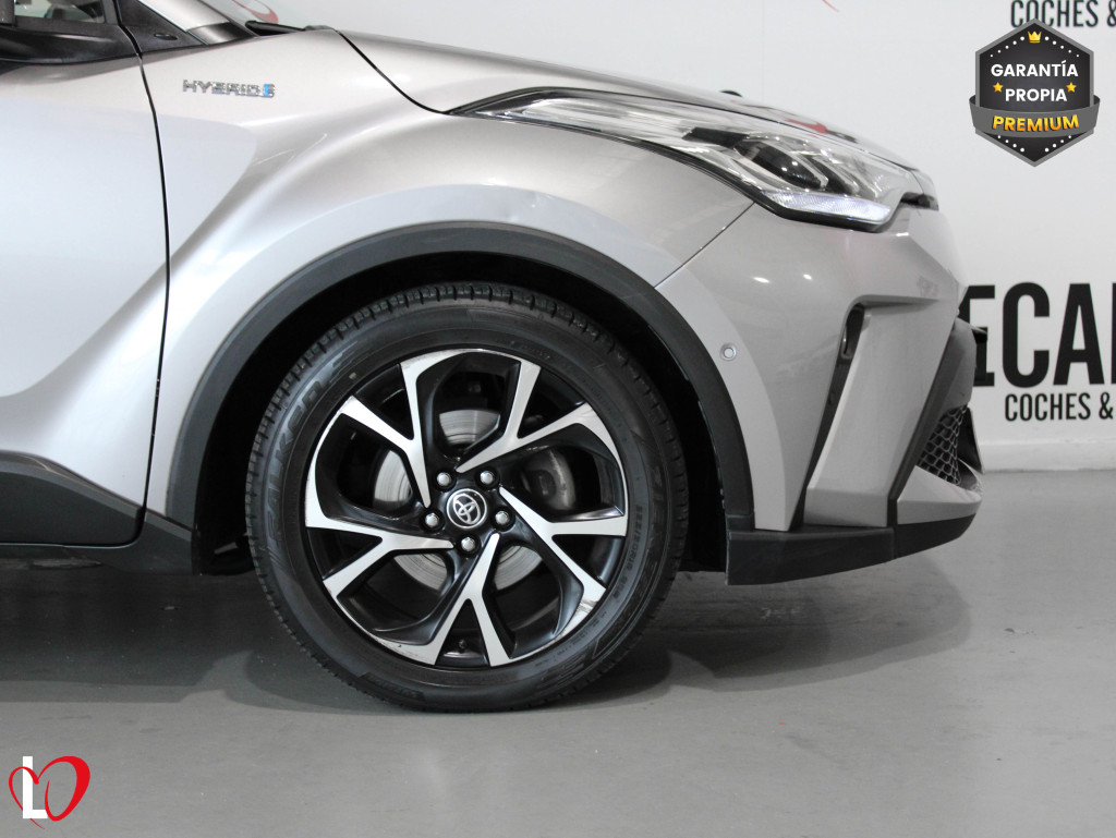 TOYOTA C-HR 2.0 HYBR. TEAM 184 de segunda mano