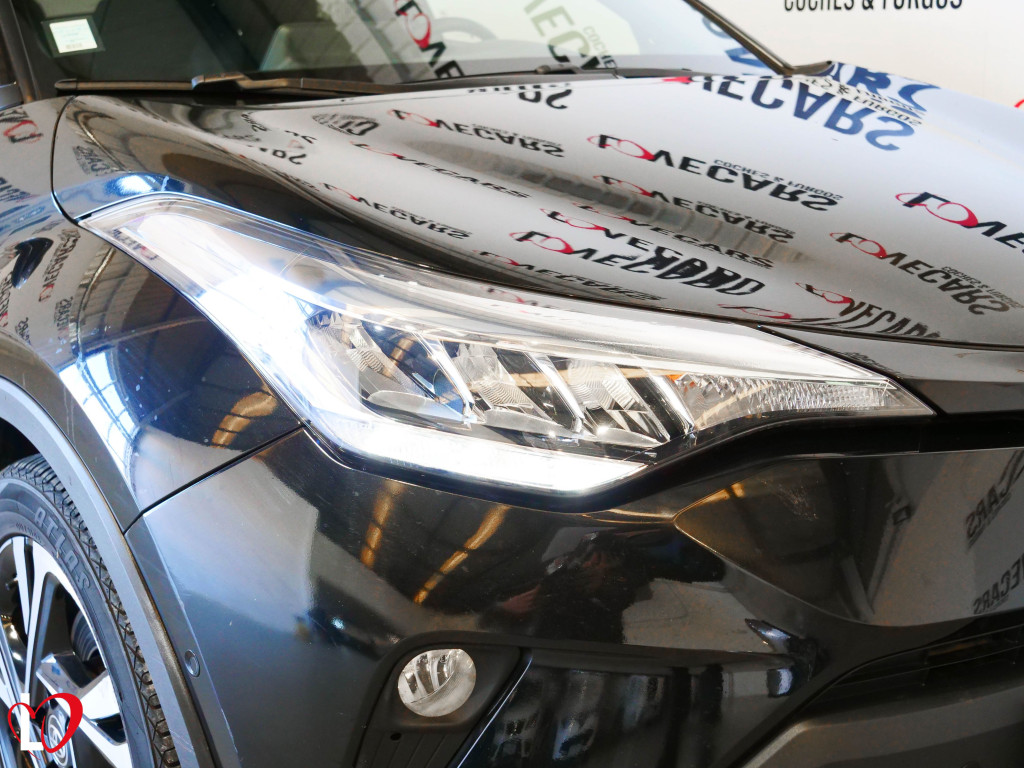 TOYOTA C-HR 2.0 Hydrid ADVANCE 180 de segunda mano