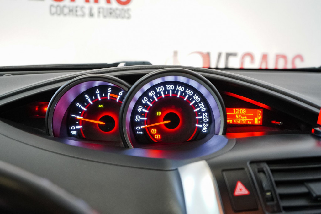 TOYOTA VERSO 1.6 CRDI ADVANCED TECHO 115 de segunda mano