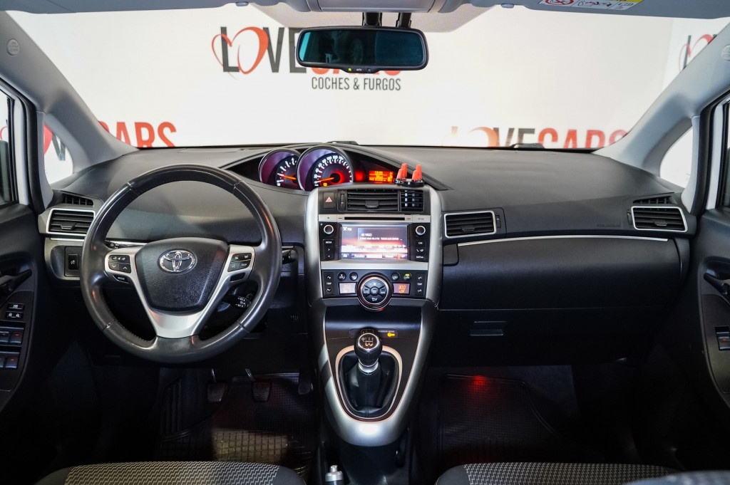 TOYOTA VERSO 1.6 CRDI ADVANCED TECHO 115 de segunda mano
