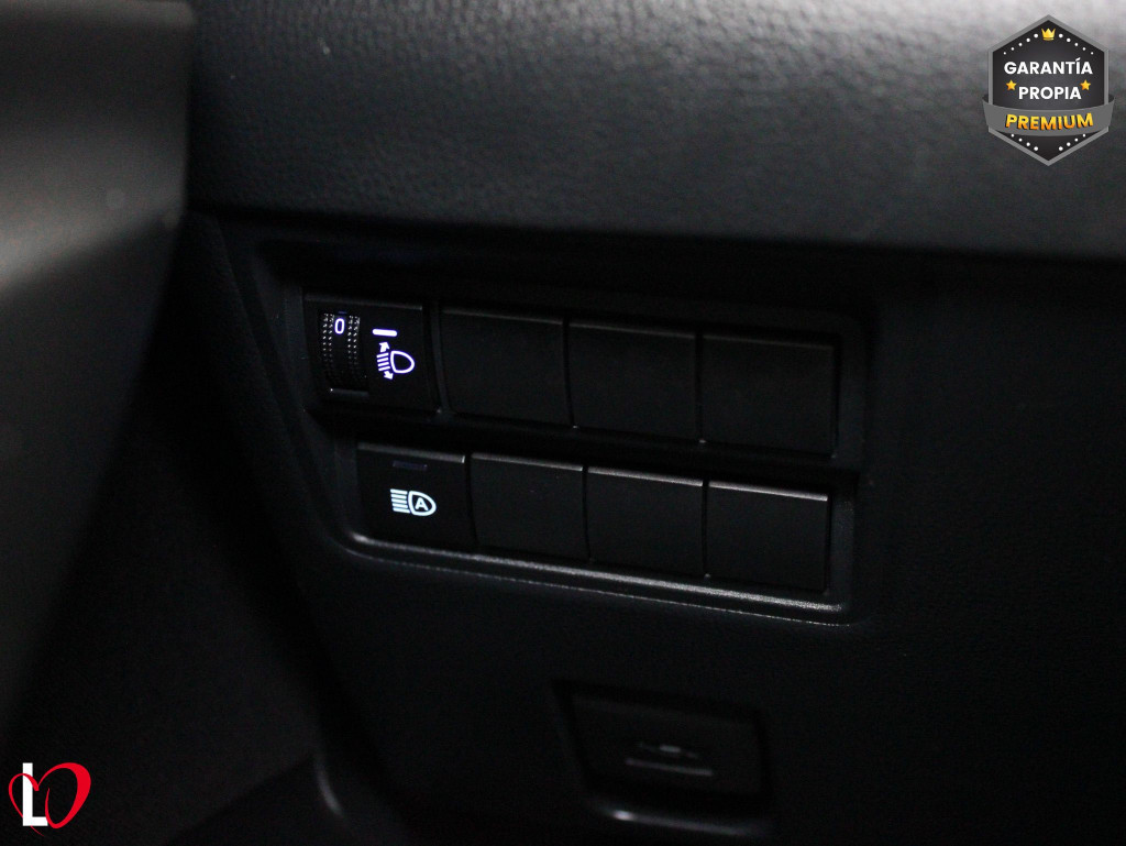 TOYOTA YARIS 1.5 HYBRID AUTO CORFORT  116 de segunda mano