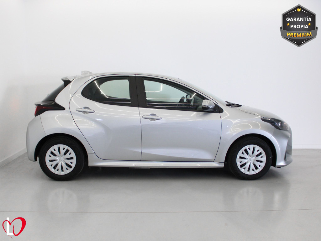 TOYOTA YARIS 1.5 HYBRID AUTO CORFORT  116 de segunda mano