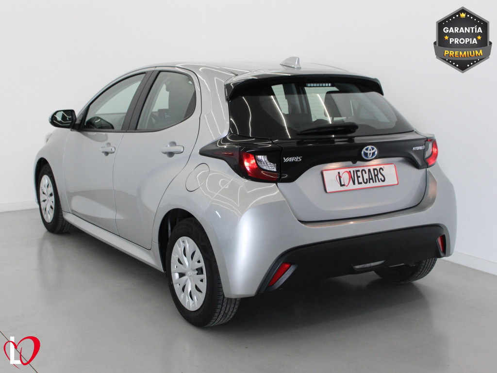 TOYOTA YARIS 1.5 HYBRID AUTO CORFORT  116 de segunda mano