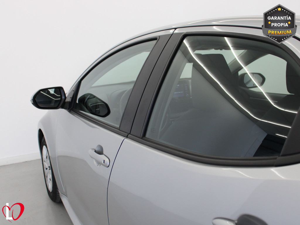 TOYOTA YARIS 1.5 HYBRID AUTO CORFORT  116 de segunda mano