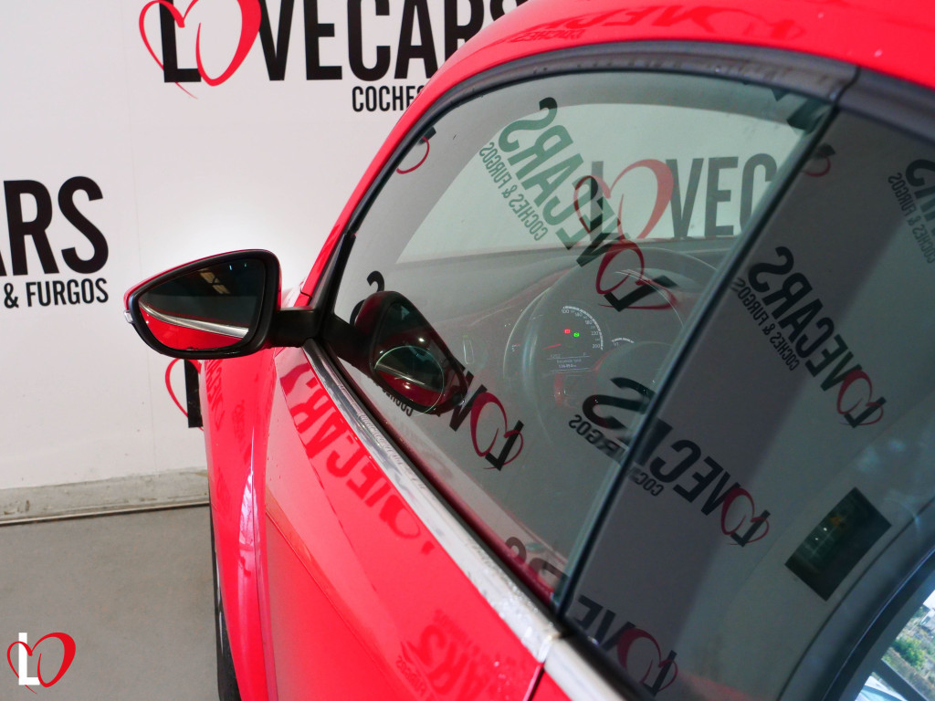 VOLKSWAGEN BEETLE 2.0 TDI DSG SPORT 140 de segunda mano