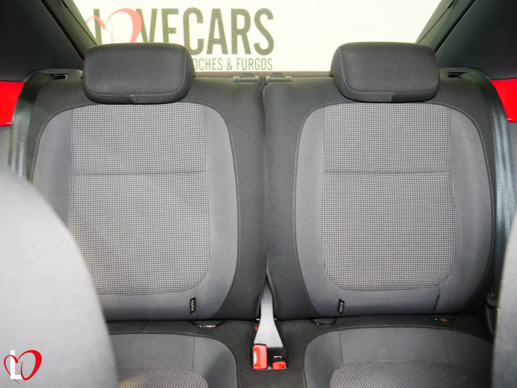 VOLKSWAGEN BEETLE 2.0 TDI DSG SPORT 140 de segunda mano