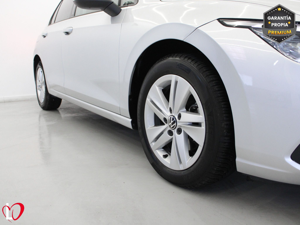 VOLKSWAGEN GOLF 1.5 eTSI DSG LIFE 150 de segunda mano