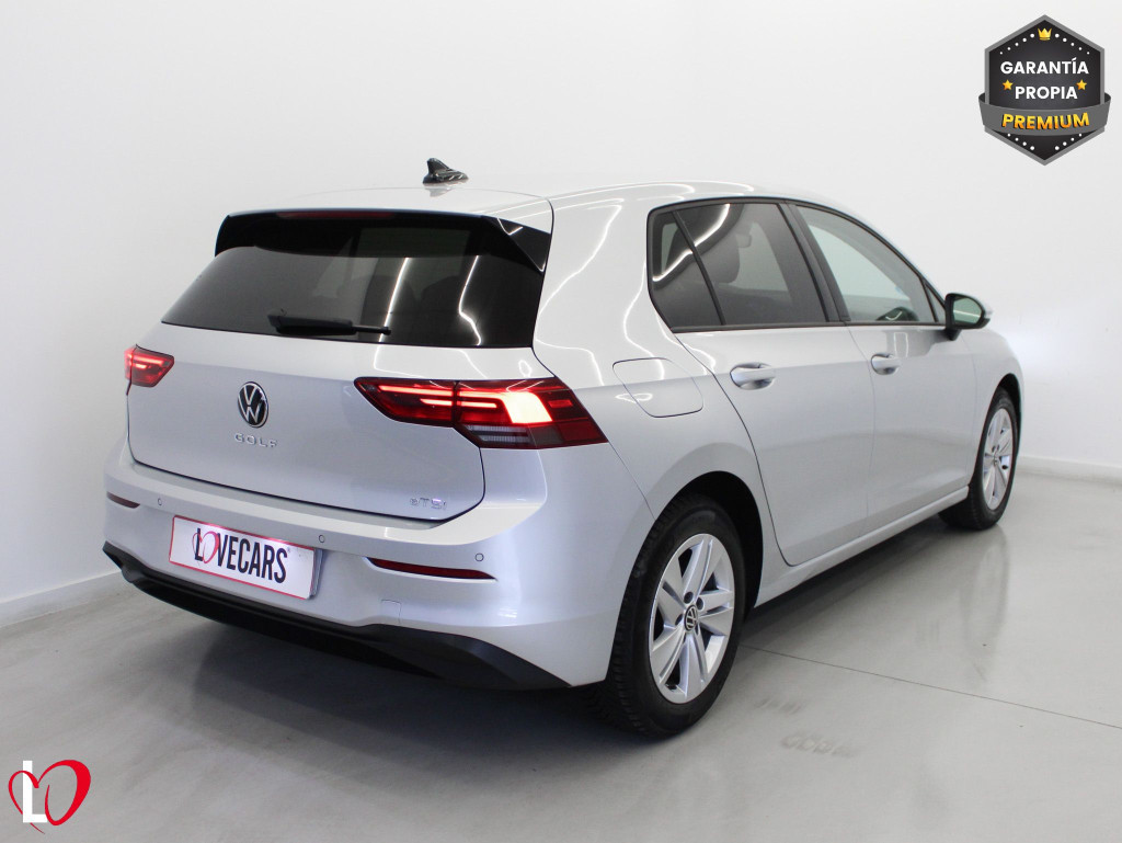 VOLKSWAGEN GOLF 1.5 eTSI DSG LIFE 150 de segunda mano