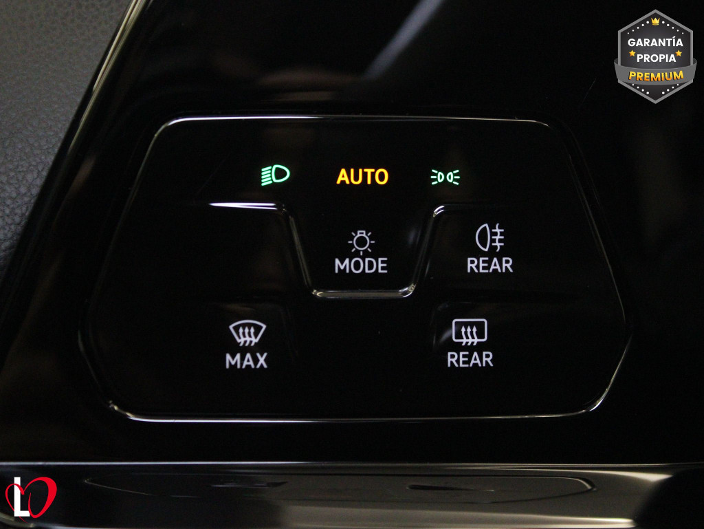 VOLKSWAGEN GOLF 1.5 eTSI DSG LIFE 150 de segunda mano