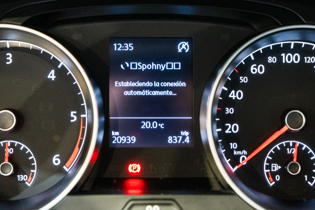 VOLKSWAGEN GOLF 1.6 TDI COMFORTLINE 115 de segunda mano