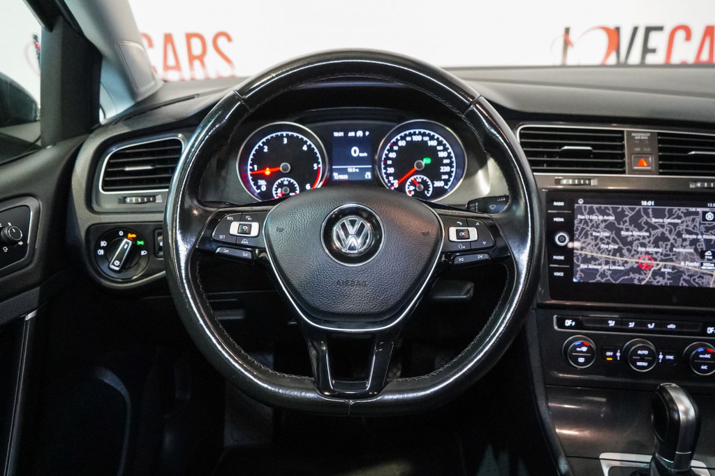 VOLKSWAGEN GOLF 1.6 TDI DSG-7 CONFORT 115 de segunda mano
