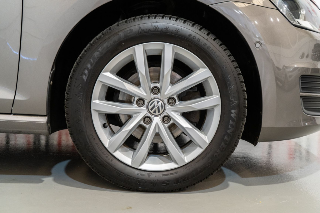 VOLKSWAGEN GOLF 1.6 TDI TRENDLINE 90 de segunda mano