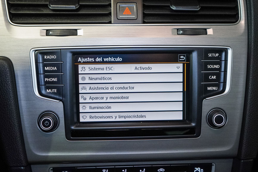 VOLKSWAGEN GOLF 2.0 TDI ADVANCE BLUEMOTION TECH 150 de segunda mano
