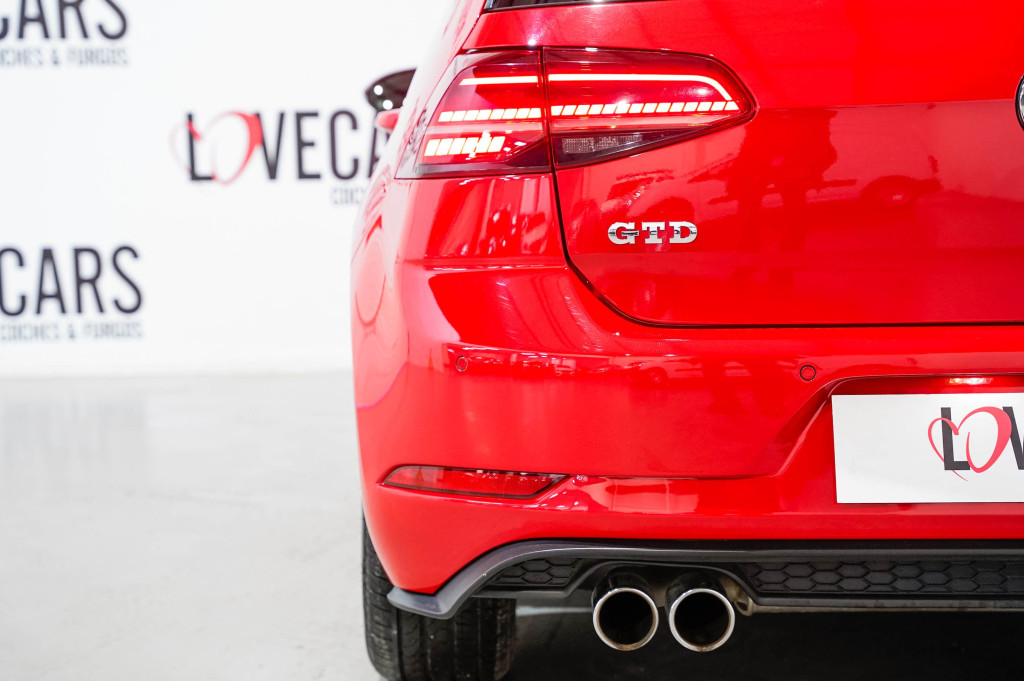 VOLKSWAGEN GOLF 2.0 TDI DSG-7 GTD 184 de segunda mano