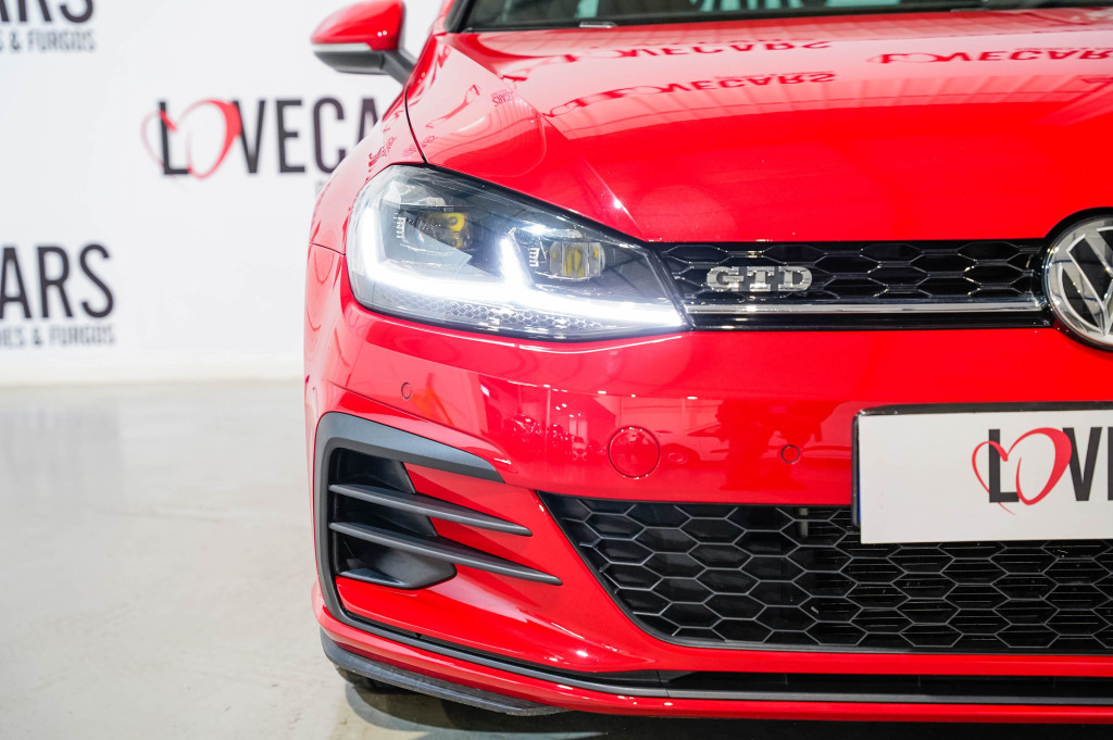 VOLKSWAGEN GOLF 2.0 TDI DSG-7 GTD 184 de segunda mano