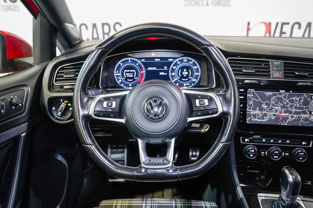 VOLKSWAGEN GOLF 2.0 TDI DSG-7 GTD 184 de segunda mano