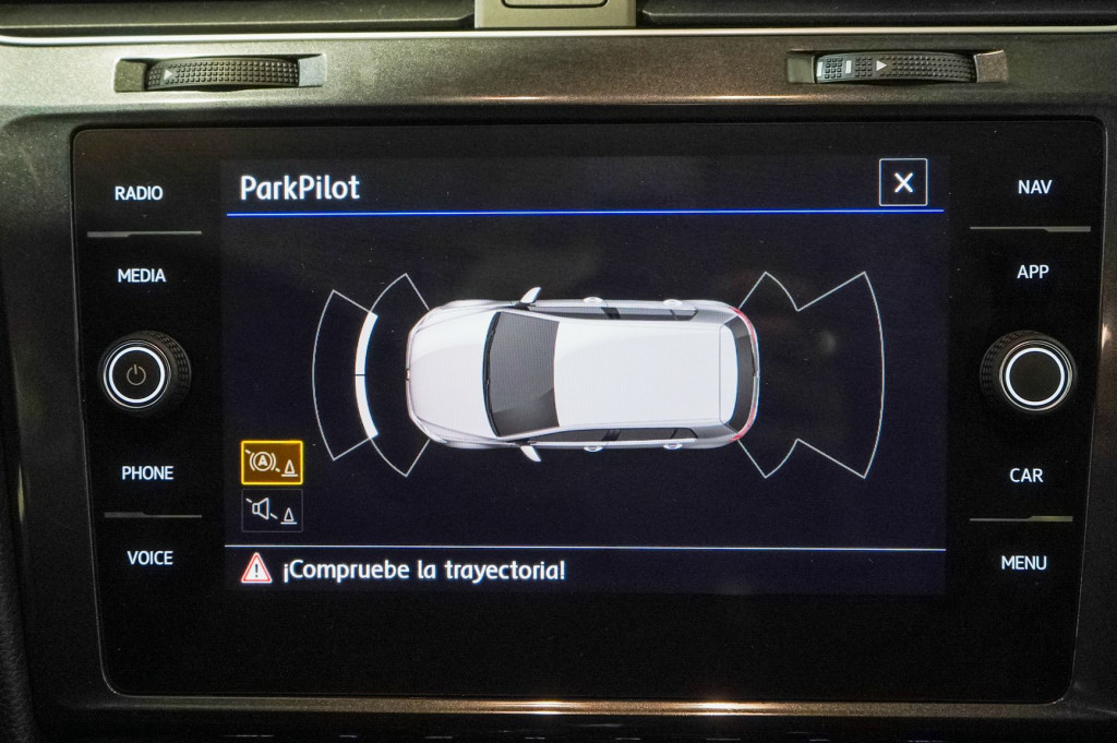 VOLKSWAGEN GOLF 2.0 TDI DSG COMFORTLINE 150 de segunda mano