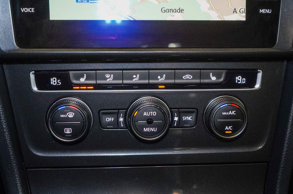 VOLKSWAGEN GOLF 2.0 TDI DSG COMFORTLINE 150 de segunda mano