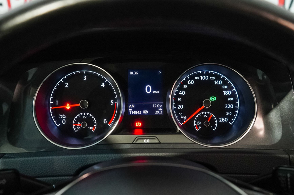 VOLKSWAGEN GOLF 2.0 TDI DSG COMFORTLINE 150 de segunda mano