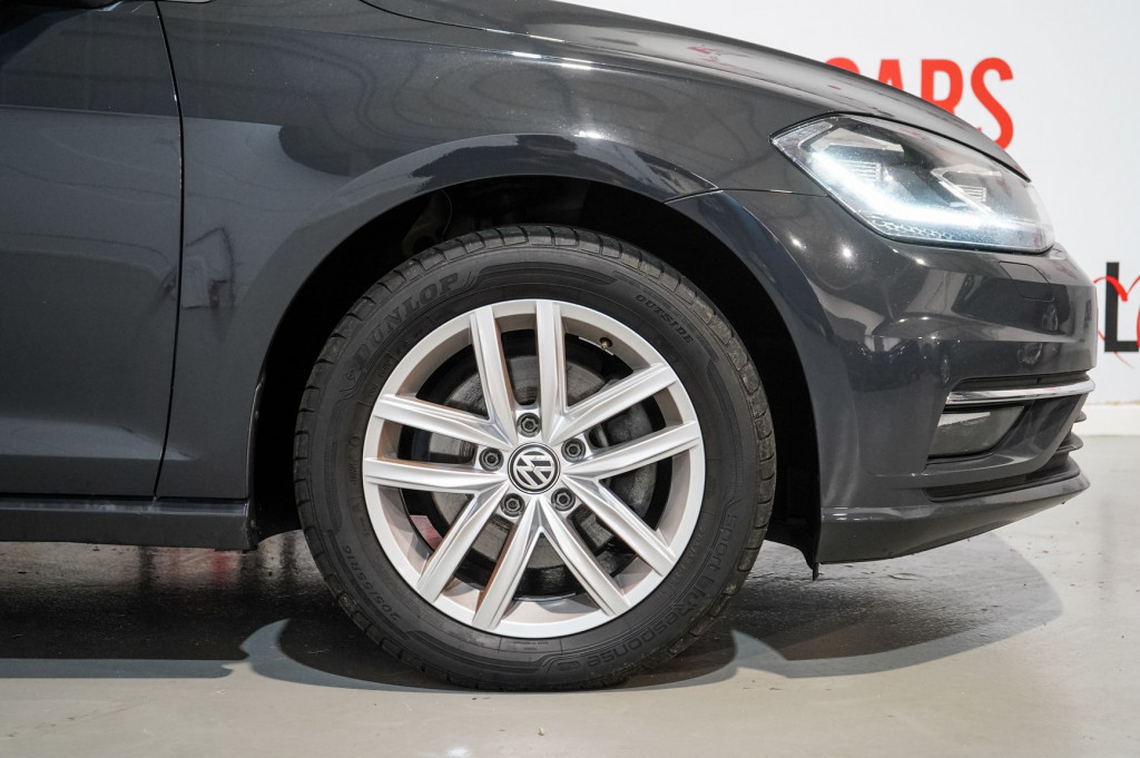 VOLKSWAGEN GOLF 2.0 TDI DSG COMFORTLINE 150 de segunda mano
