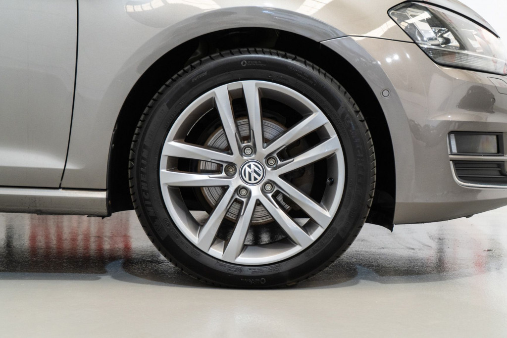 VOLKSWAGEN GOLF 2.0 TDI HIGHLINE 150CV de segunda mano