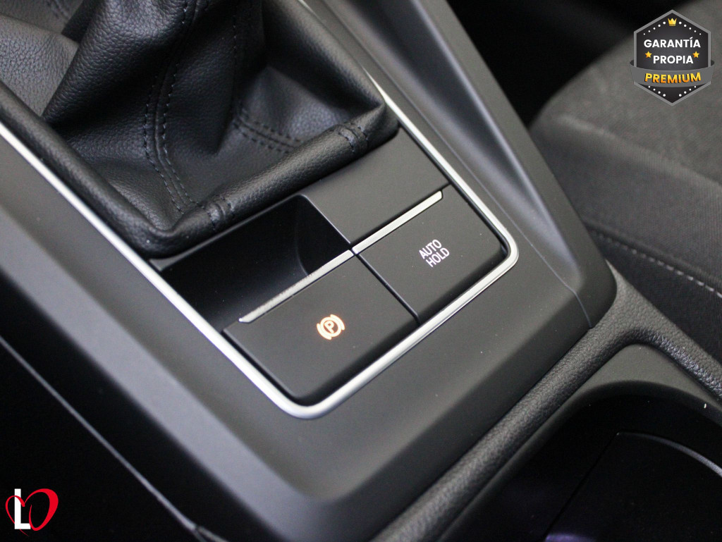 VOLKSWAGEN GOLF 2.0 TDI LIFE 115 de segunda mano