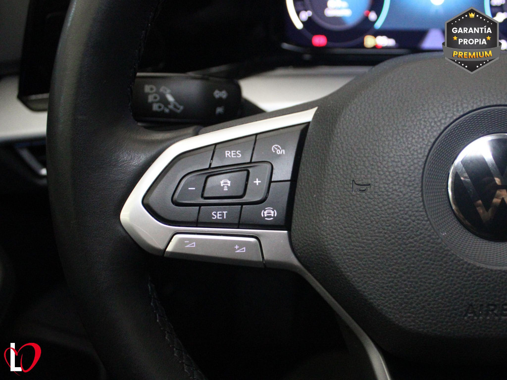 VOLKSWAGEN GOLF 2.0 TDI LIFE 6 VEL 115 de segunda mano