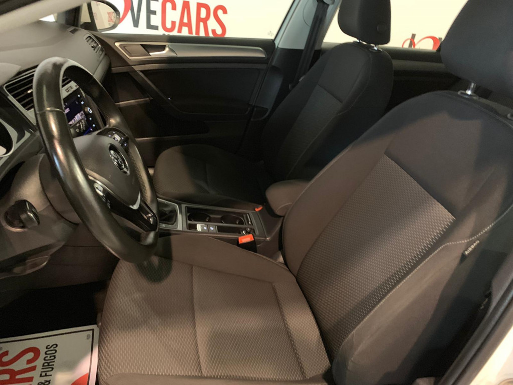 VOLKSWAGEN GOLF EDITION 1.6 TDI  de segunda mano