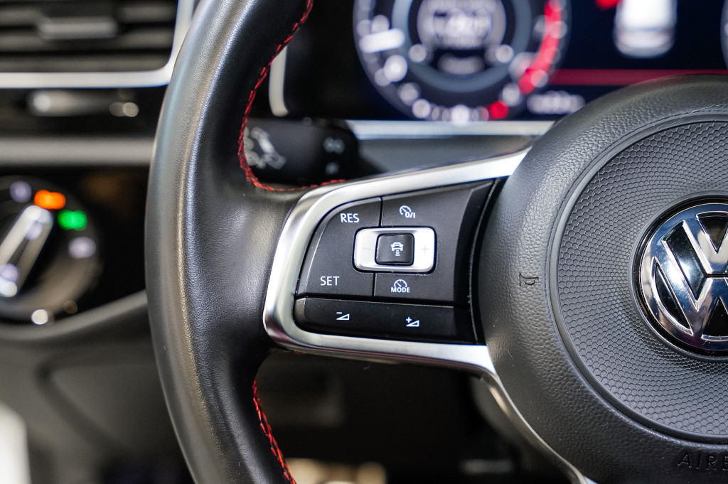 VOLKSWAGEN GOLF Golf GTI Performance 2.0 TSI 180kW 245CV de segunda mano