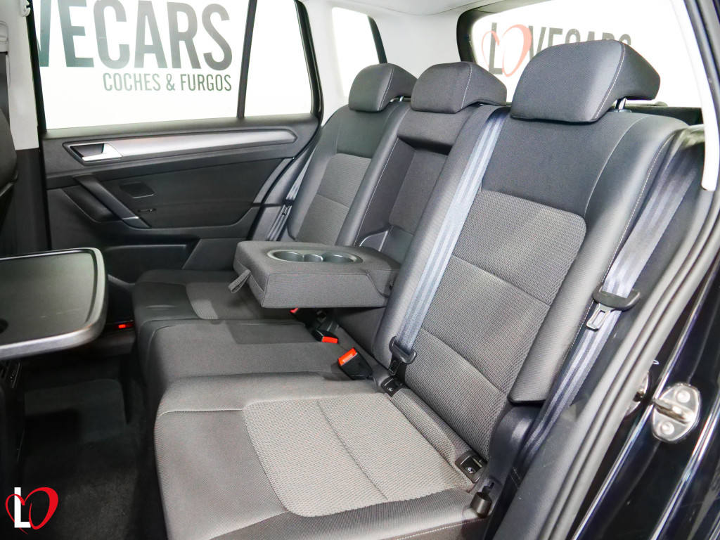 VOLKSWAGEN GOLF SPORTSVAN 1.6 TDI DSG-7 CONFORTLINE 115 de segunda mano