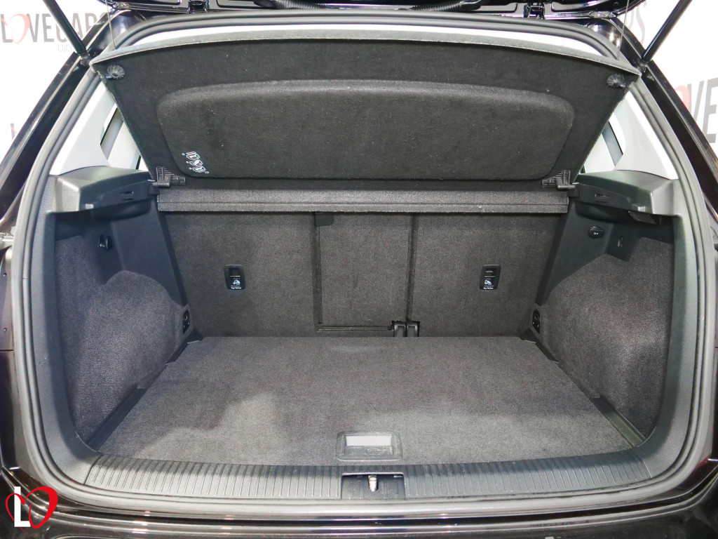 VOLKSWAGEN GOLF SPORTSVAN 1.6 TDI DSG-7 CONFORTLINE 115 de segunda mano