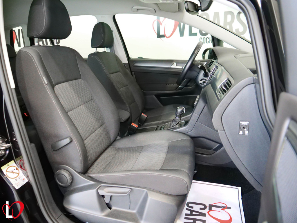 VOLKSWAGEN GOLF SPORTSVAN 1.6 TDI DSG-7 CONFORTLINE 115 de segunda mano