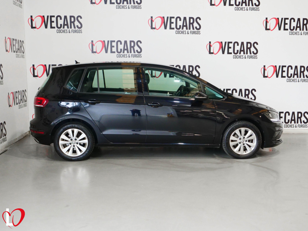 VOLKSWAGEN GOLF SPORTSVAN 1.6 TDI DSG-7 CONFORTLINE 115 de segunda mano