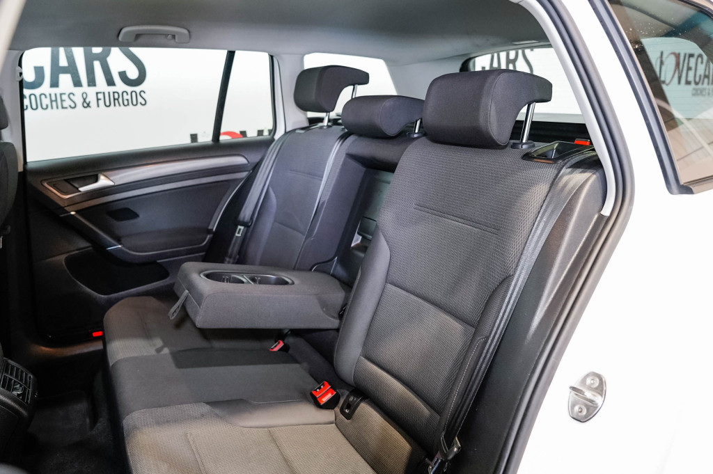 VOLKSWAGEN GOLF VARIANT 1.6 TDI ADVANCE 115 de segunda mano