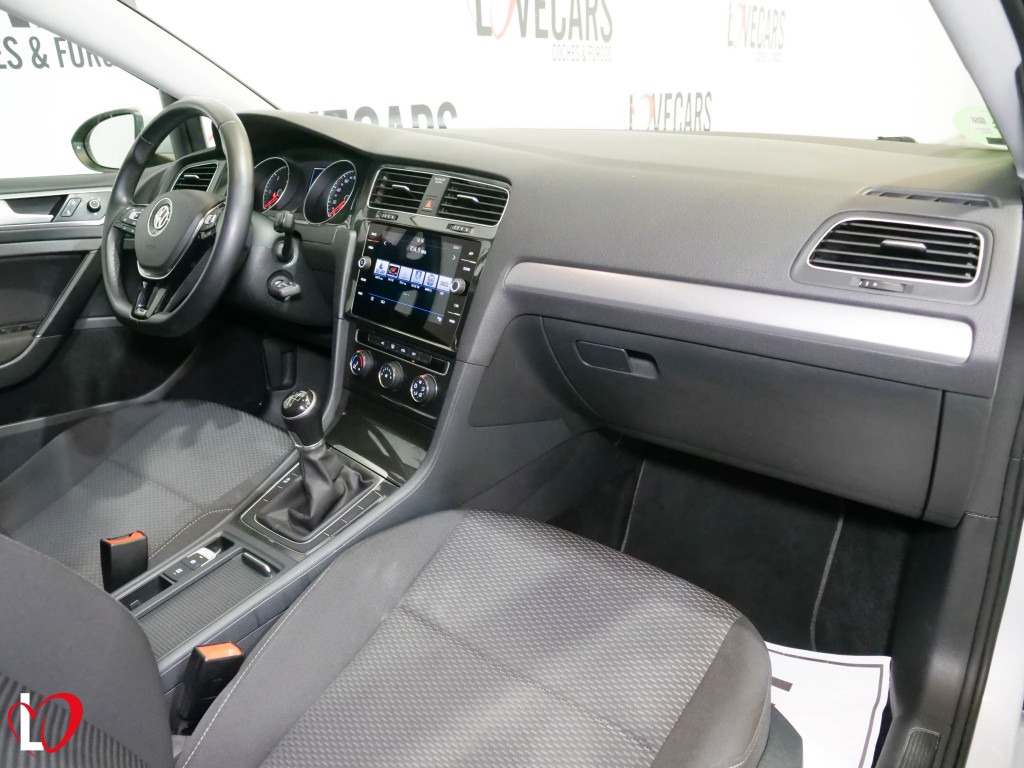 VOLKSWAGEN GOLF VARIANT 1.6 TDI BUSINESS 115 de segunda mano