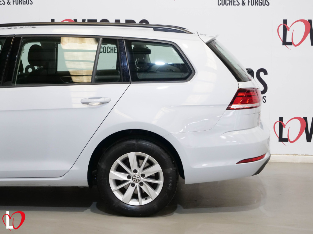 VOLKSWAGEN GOLF VARIANT 1.6 TDI BUSINESS 115 de segunda mano