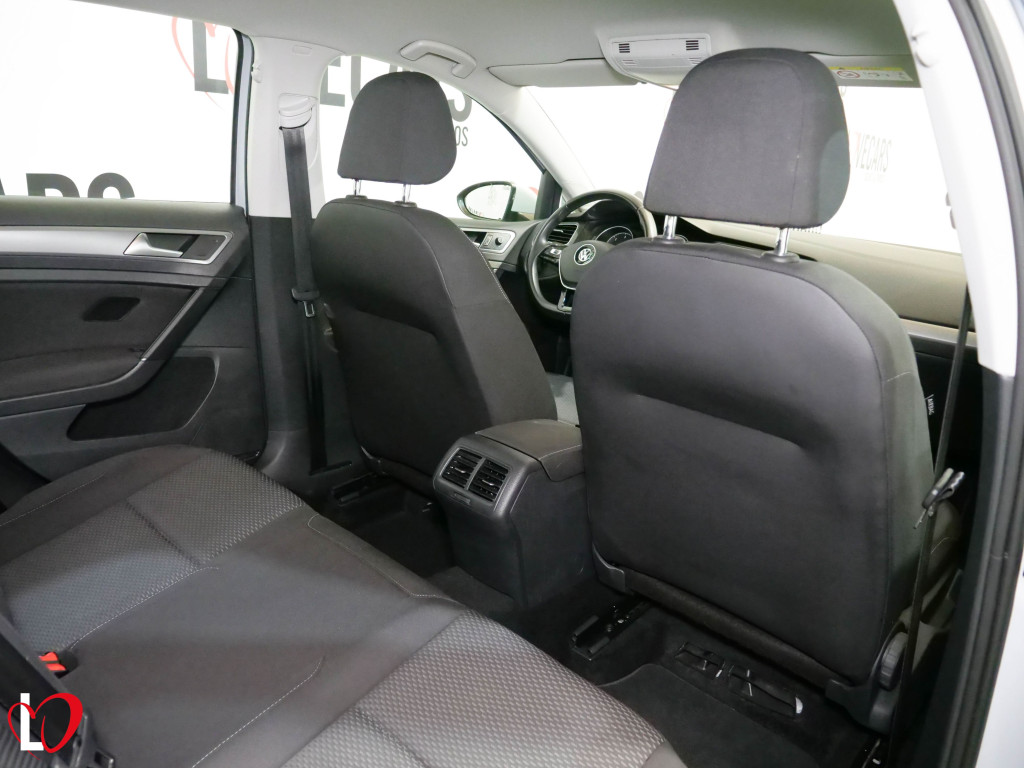 VOLKSWAGEN GOLF VARIANT 1.6 TDI BUSINESS 115 de segunda mano