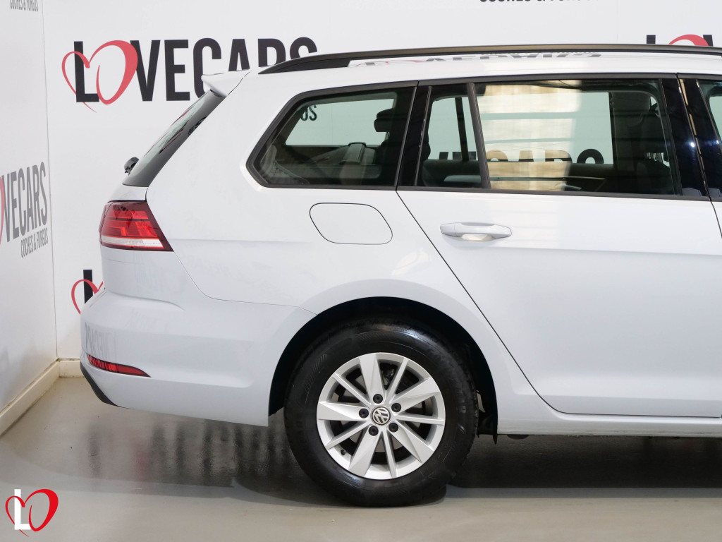 VOLKSWAGEN GOLF VARIANT 1.6 TDI BUSINESS 115 de segunda mano
