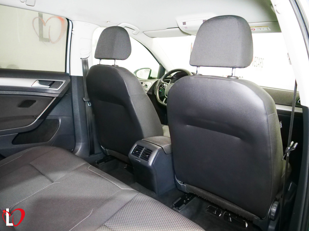 VOLKSWAGEN GOLF VARIANT 1.6 TDI VARIANT BUSINESS 115 de segunda mano