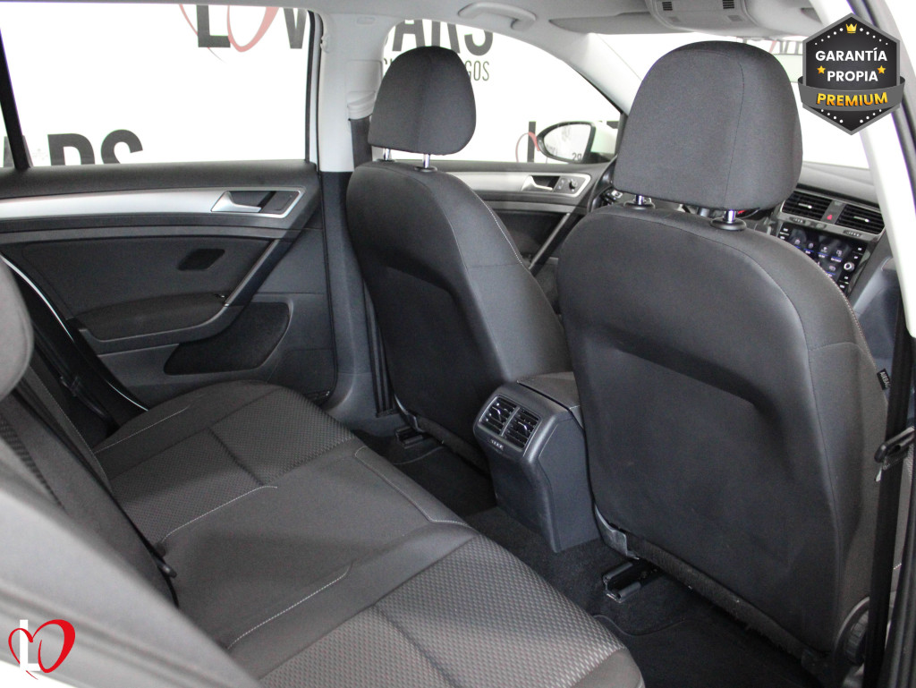 VOLKSWAGEN GOLF VARIANT 1.6 TDI VARIANT LAST EDITION 115 de segunda mano