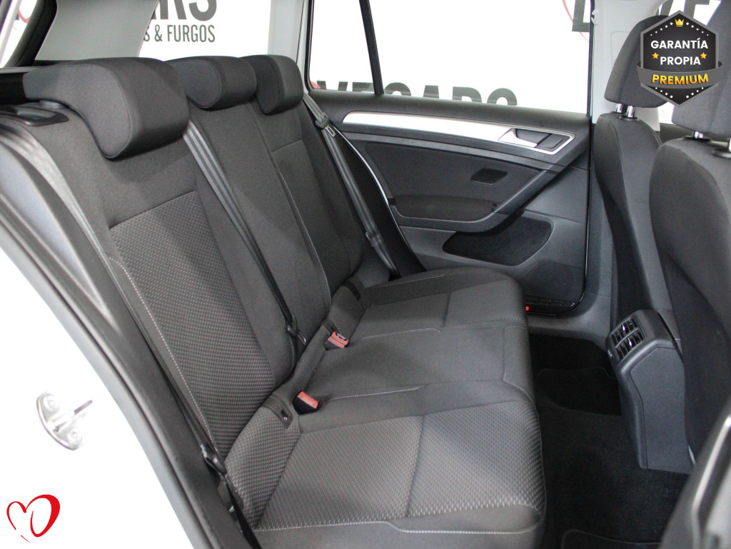 VOLKSWAGEN GOLF VARIANT 1.6 TDI VARIANT LAST EDITION 115 de segunda mano