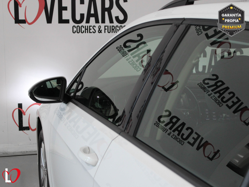 VOLKSWAGEN GOLF VARIANT 1.6 TDI VARIANT LAST EDITION 115 de segunda mano