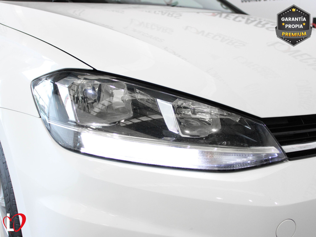 VOLKSWAGEN GOLF VARIANT 1.6 TDI VARIANT LAST EDITION 115 de segunda mano