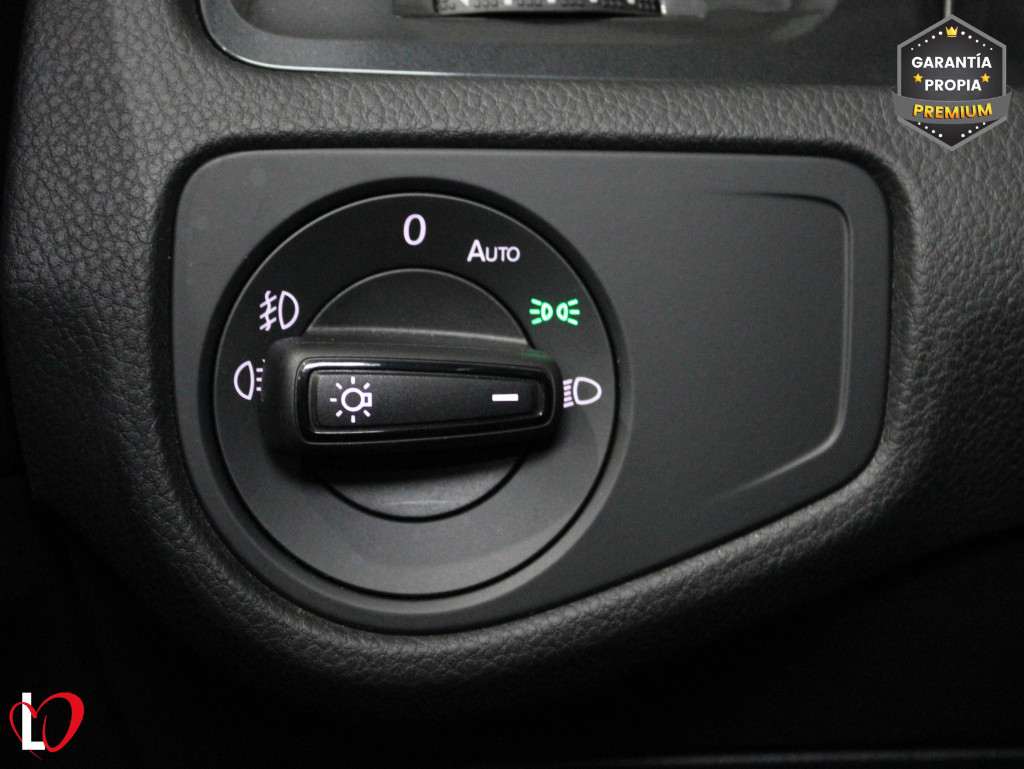 VOLKSWAGEN GOLF VARIANT 1.6 TDI VARIANT LAST EDITION 115 de segunda mano